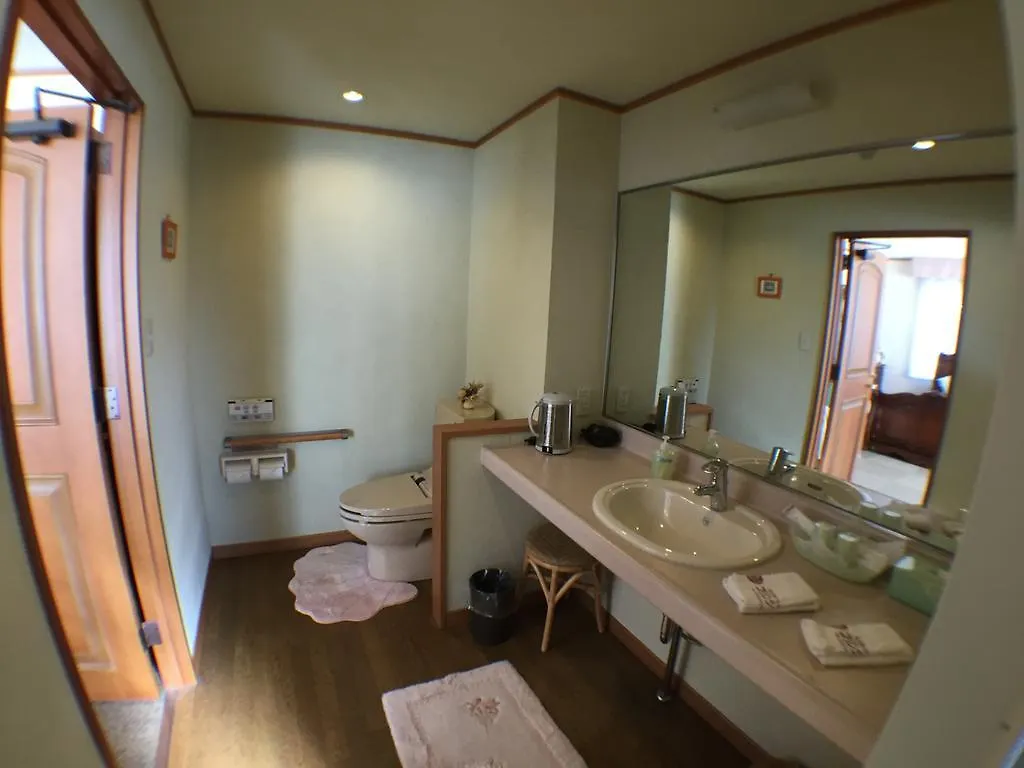 Petit Hotel Corinthian Rebun